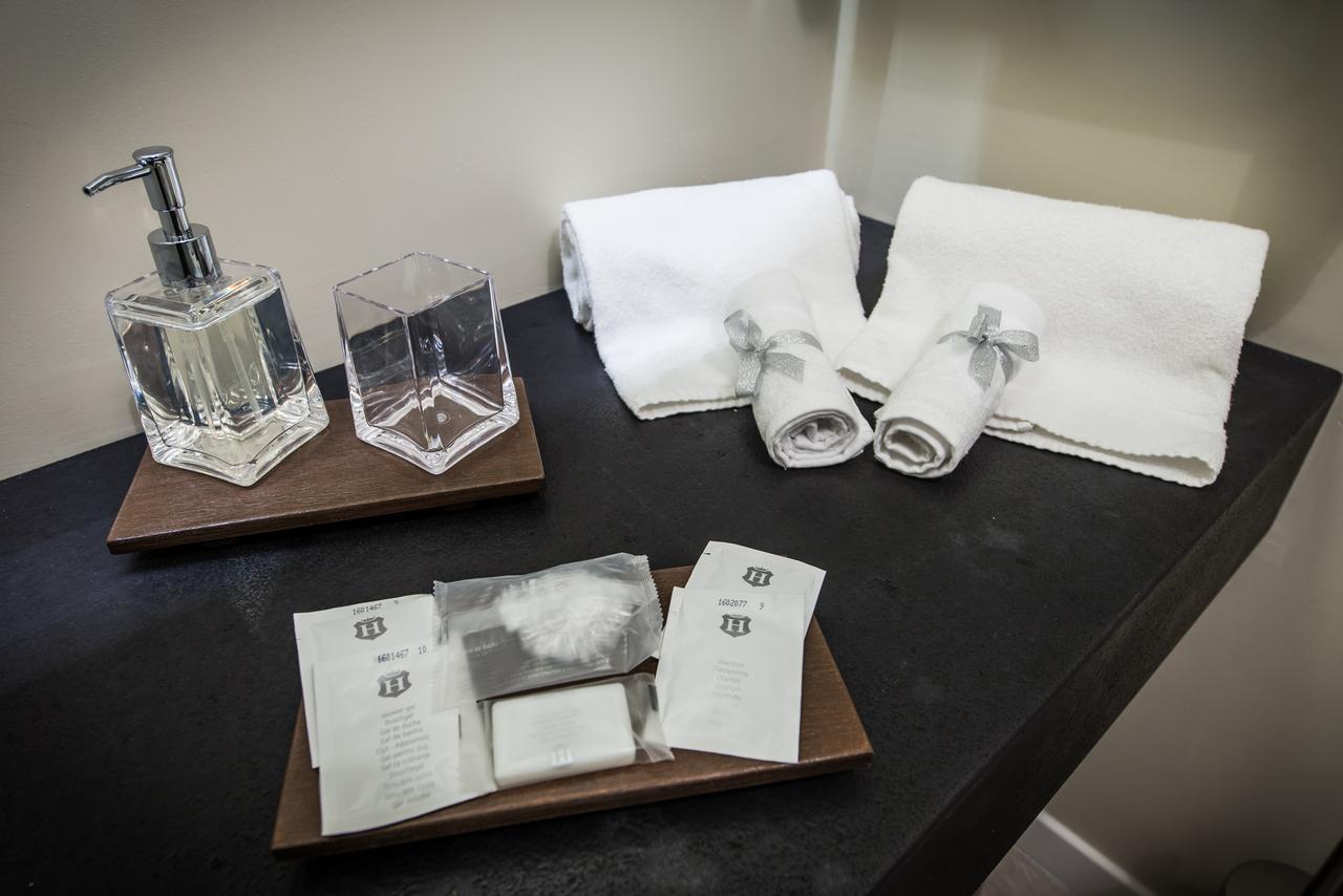 Luxuryenne Hotell Cagliari Eksteriør bilde